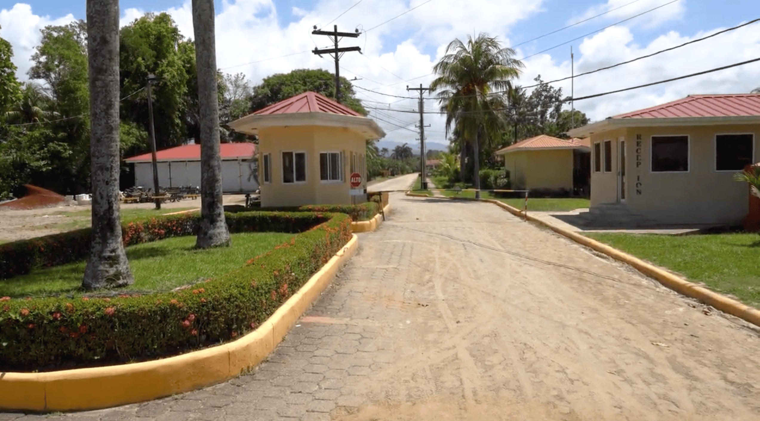 Proyecto habitacional en la comunidad garífuna de San Juan.